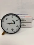 2 Pack Ametek Gauge 100 Psi. Glass Face DIAMETER-4.5" P5054A, 1/4" Npt Bottom. Fixed Price $25.00.