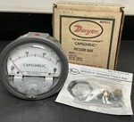 Dwyer Capsuhelic Pressure Gauge Model 4000-30 Kpa Kilopascals. Fixed Price $94.99.