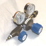 Gow-mac 2-STAGE Specialty Gas Regulator UPE375580 CGA-580 UPE75 NOVA-B-44MF-ASG. Fixed Price $98.95.