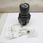 Aro 2000 Series Air Regulator R27221-100 1/4 Npt. Fixed Price $37.00.