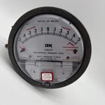 Ibm Dwyer Differential Pressure Gauge 2200120 W/ Brass Nipples Max 15 Psig. Fixed Price $19.98.