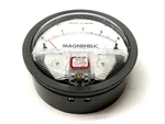 Dwyer Instruments 2004C Magnehelic Pressure Gauge Range 0-4" W.c. 15PSIG. Fixed Price $34.19.