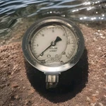 Noshok 013664979 316 Tube & Socket Pressure Gage, 30PSI Fluid Filled. Fixed Price $25.00.
