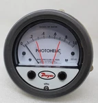 Dwyer Photohelic Series Switch 3000MR /gauge 24VDC Reg 25PSIG 0-1.0. Fixed Price $65.00.