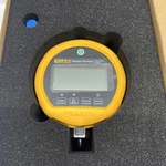 FLUKE-700G06 Digital Test Compound Gauge, -12 To 100 Psi, 3/4 In. Fixed Price $999.00.