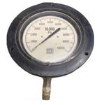 Used 3D Instruments Analog Pressure Gauge 4.5" 10000 Psi (25504-38B11). Fixed Price $75.00.