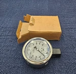 Wika 9833663 Pressure Gauge 4" Dial, To 5,000 Psi, 1/2" Thread, Npt, Lower. Fixed Price $31.96.