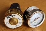 Parker R364-01CG Miniature Regulator, W/ Gauge. Fixed Price $75.00.