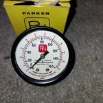 Parker Hannifin Pressure Gauge 160# 129610 P78164-2. Fixed Price $32.00.