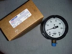 Ametek Usg 1X591, 4.5" Arc Loc Gauge 1/2". Fixed Price $75.00.
