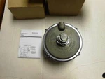Dwyer 1823-1 Series 1800 Pressure Switch New. Fixed Price $50.00.
