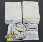 Lot Of Nib Usg Spec 172696A 50MM P915 GAUGES7000KPA/1000PSI 1/4'' Bspt Lm. Fixed Price $22.95.