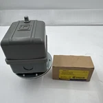 Schneider Square 9016GVG1J09 Vacuum Switch W/ Mounting Bracket. Fixed Price $159.00.
