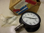 New Ashcroft Solid Front Duragauge 45 1279SS 04L 800# 1/2" 22000120 *free Ship*. Fixed Price $25.99.
