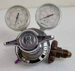 Matheson 8H-590 Gas Regulator. Fixed Price $71.80.