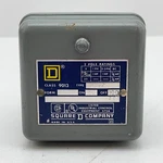 Square D Pressure Switch Type Class 9013 HHG-12 Pole , 110/220V 1PHASE. Fixed Price $58.80.