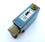 Telemecanique XMJ-A0207 Pressure Switch 29-290PSI. Fixed Price $160.08.