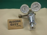 Stage Compressed Air/oxygen Tank Regulator 4000PSI/200PSI Harris?. Fixed Price $30.00.