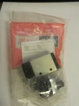 Aro/ingersoll-rand 1/4" Npt Manual Mechanical Valve M252HS-10. Fixed Price $58.30.