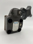 Eaton Vickers Relief Valve 572256, Cg 06 50 Genuine-new. Fixed Price $675.00.