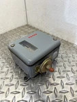 Johnson Controls P80ABA-16C Pressure New. Fixed Price $60.00.