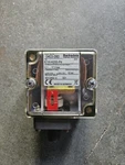 New Barksdale E1H-H250-P4 Pressure Switch Free Fast Shipping. Fixed Price $148.75.