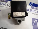 New Siemens 602721 Pressure Switch W/ Unloader Valve + Lever 1/4" Female Npt. Fixed Price $45.30.