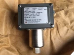 United Electric Pressure Switch J6D 148-9557. Fixed Price $119.99.
