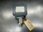 United Electric Controls H105-126-9520 Pressure Switch. Fixed Price $60.00.