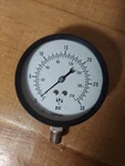 Marsh Instrument 0-30 Psi / 0-200 Kpa Gauge Model# J8042. Fixed Price $18.00.