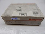 New! Honeywell Two Wire Pressure Transmitter Model 440 060-8800-01 3500 Psi. Fixed Price $500.00.