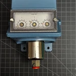 United Electric Controls H403-156 Switch, Pressure, Vacuum, Set Points. Fixed Price $99.00.