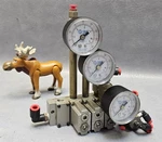 Smc ARM1000 Pneumatic Regulators Manifold W/ 9143-06 Pressure Gauges. Fixed Price $115.26.
