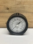 Dial Indicating Pressure Gauge 404403 0/600 Psi Moeller Instrument. Fixed Price $300.00.