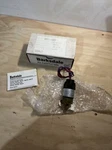 New Barksdale Compact Pressure Switch 96221-BB3 Mint Box #7C. Fixed Price $63.99.